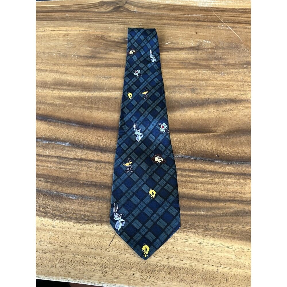 Looney Tunes Mania 1993 Men’s Necktie 56" Length 4" Width - Warner Bros.